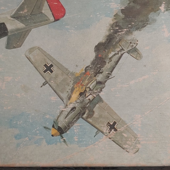 Fighter bomber game of mustangs and messerchmitts - Picture 3 of 7